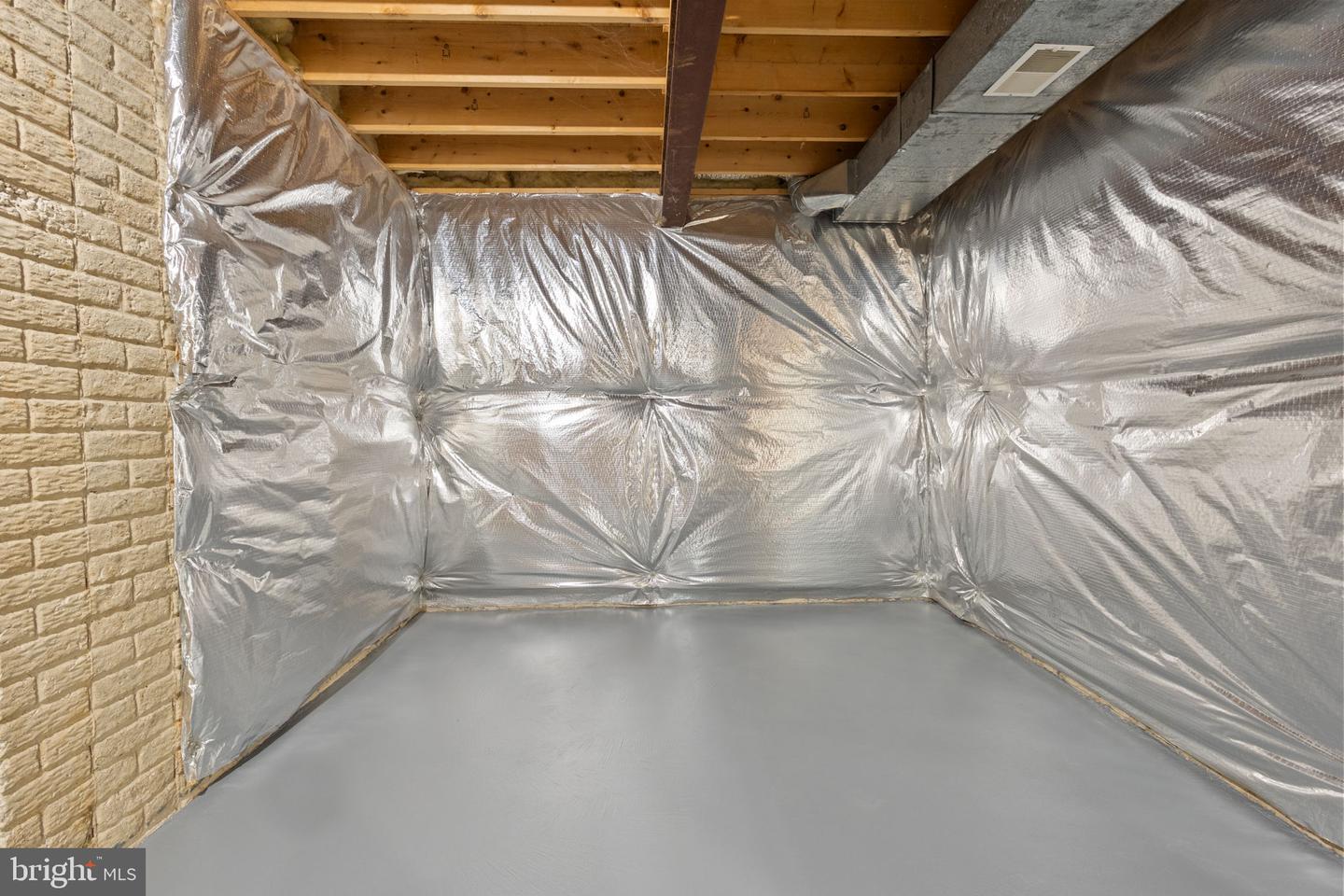 2370 WHITESTONE HILL CT, FALLS CHURCH, Virginia 22043, 5 Bedrooms Bedrooms, ,4 BathroomsBathrooms,Residential,For sale,2370 WHITESTONE HILL CT,VAFX2285400 MLS # VAFX2285400