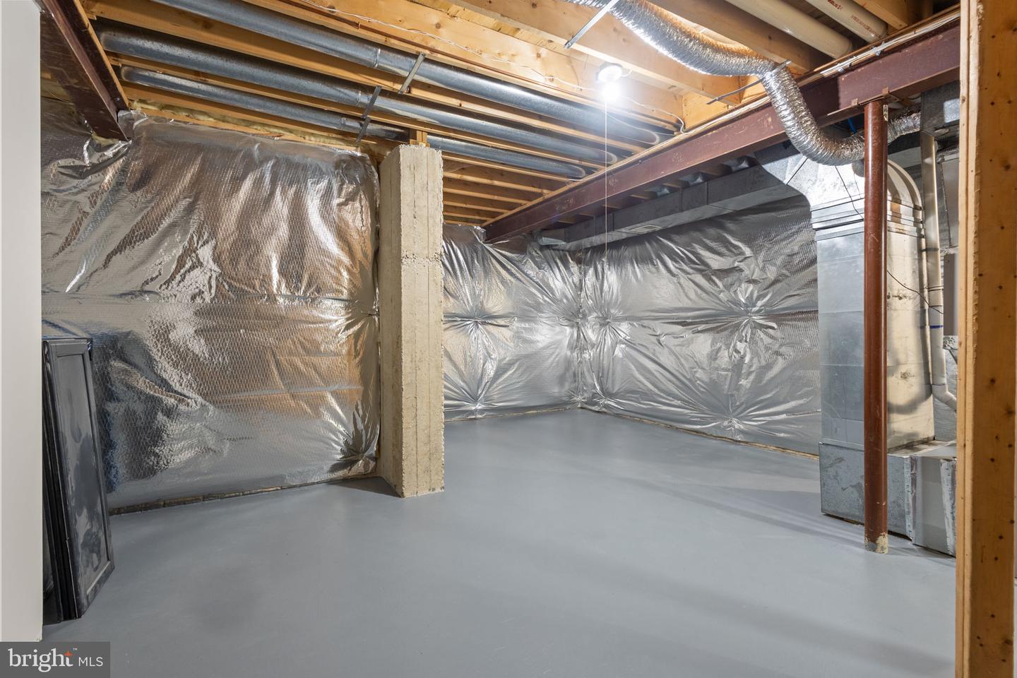 2370 WHITESTONE HILL CT, FALLS CHURCH, Virginia 22043, 5 Bedrooms Bedrooms, ,4 BathroomsBathrooms,Residential,For sale,2370 WHITESTONE HILL CT,VAFX2285400 MLS # VAFX2285400