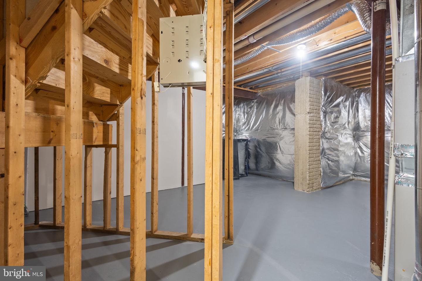 2370 WHITESTONE HILL CT, FALLS CHURCH, Virginia 22043, 5 Bedrooms Bedrooms, ,4 BathroomsBathrooms,Residential,For sale,2370 WHITESTONE HILL CT,VAFX2285400 MLS # VAFX2285400