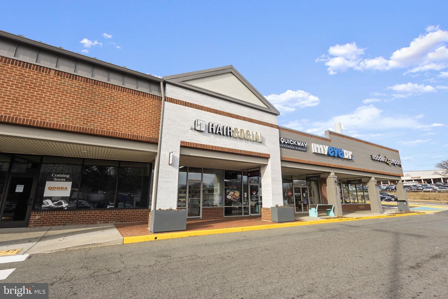 2370 WHITESTONE HILL CT, FALLS CHURCH, Virginia 22043, 5 Bedrooms Bedrooms, ,4 BathroomsBathrooms,Residential,For sale,2370 WHITESTONE HILL CT,VAFX2285400 MLS # VAFX2285400