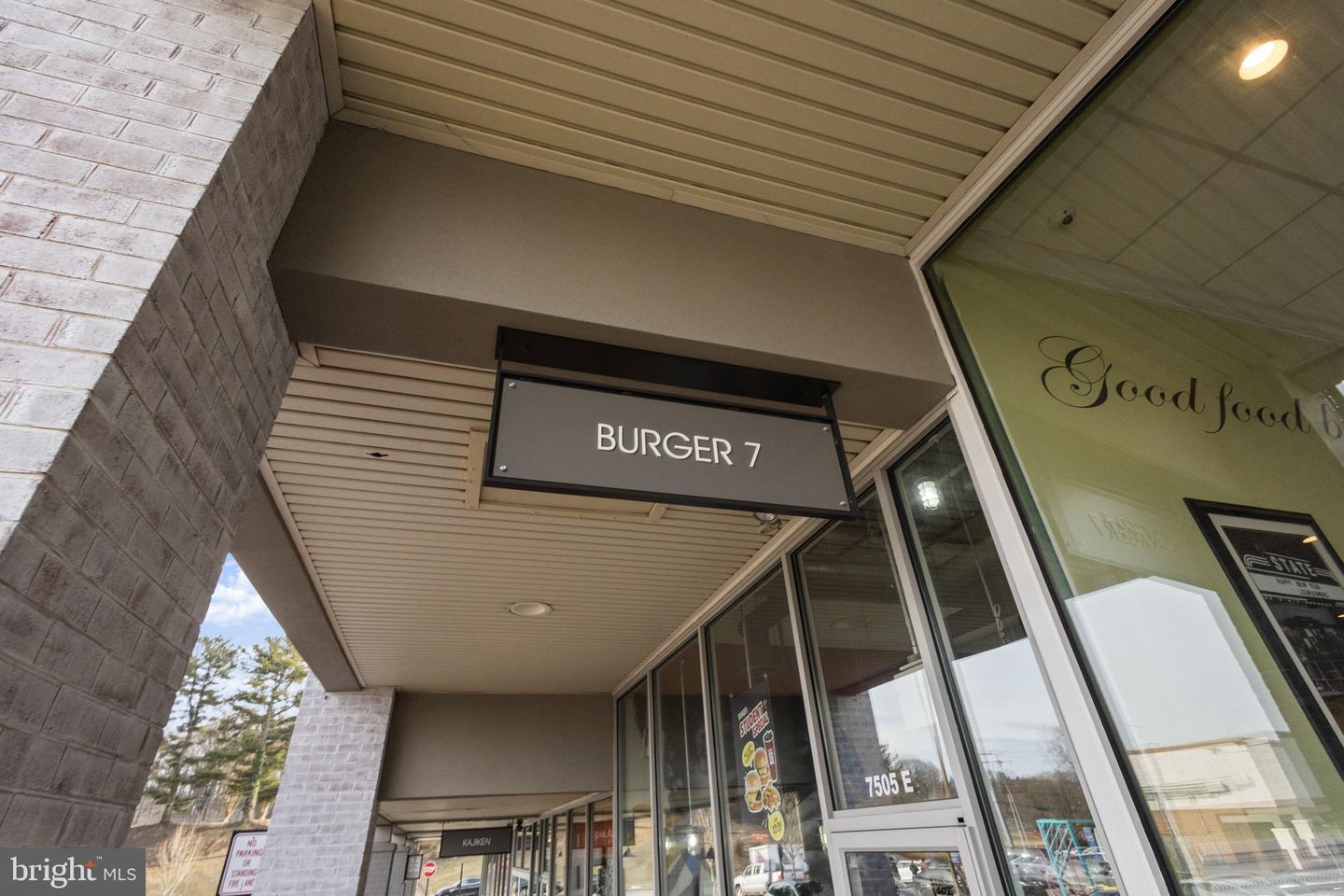 2370 WHITESTONE HILL CT, FALLS CHURCH, Virginia 22043, 5 Bedrooms Bedrooms, ,4 BathroomsBathrooms,Residential,For sale,2370 WHITESTONE HILL CT,VAFX2285400 MLS # VAFX2285400