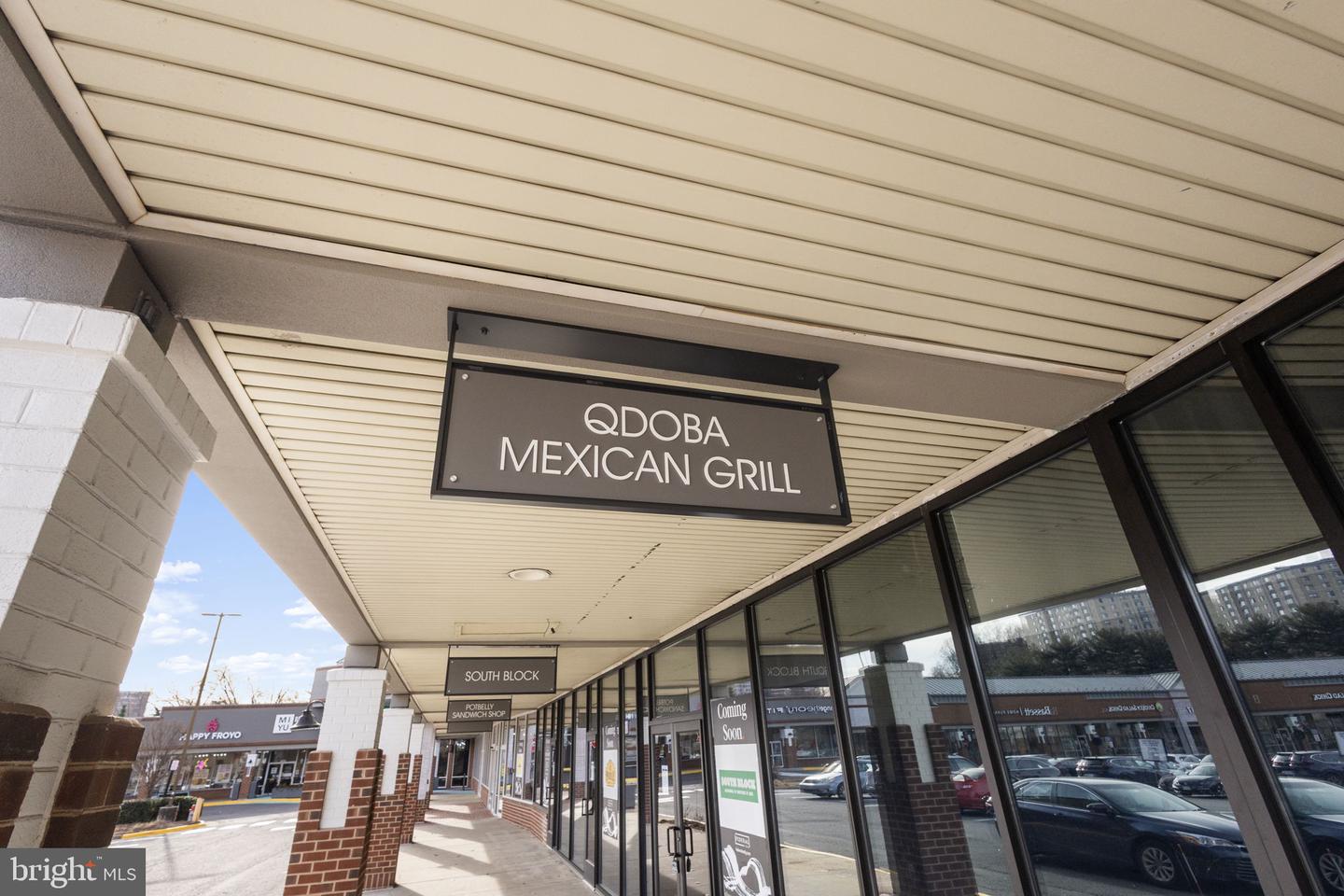 2370 WHITESTONE HILL CT, FALLS CHURCH, Virginia 22043, 5 Bedrooms Bedrooms, ,4 BathroomsBathrooms,Residential,For sale,2370 WHITESTONE HILL CT,VAFX2285400 MLS # VAFX2285400