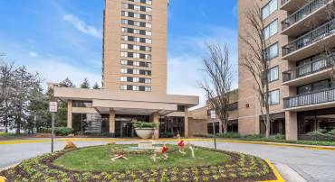 3713 S GEORGE MASON DR #1109, FALLS CHURCH, Virginia 22041, 1 Bedroom Bedrooms, ,1 BathroomBathrooms,Residential,For sale,3713 S GEORGE MASON DR #1109,VAFX2285416 MLS # VAFX2285416