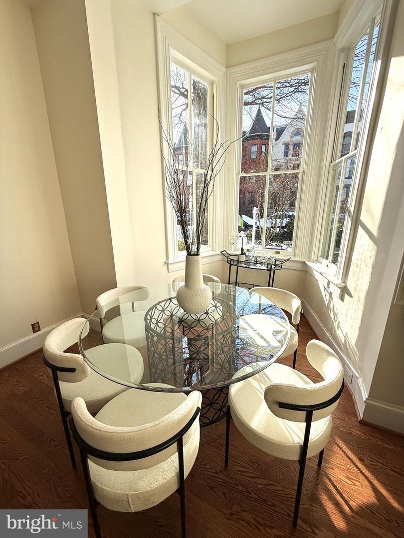 1745 S ST NW, WASHINGTON, District Of Columbia 20009, 3 Bedrooms Bedrooms, ,2 BathroomsBathrooms,Residential,For sale,1745 S ST NW,DCDC2241256 MLS # DCDC2241256