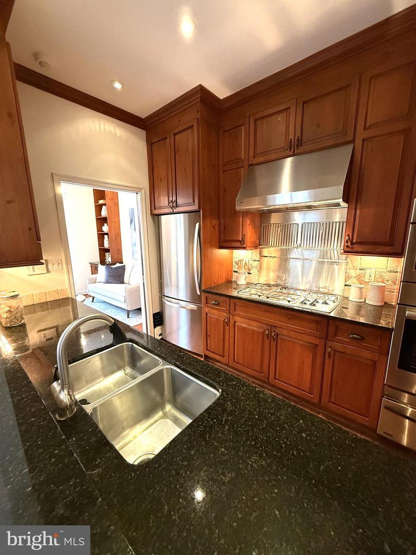 1745 S ST NW, WASHINGTON, District Of Columbia 20009, 3 Bedrooms Bedrooms, ,2 BathroomsBathrooms,Residential,For sale,1745 S ST NW,DCDC2241256 MLS # DCDC2241256