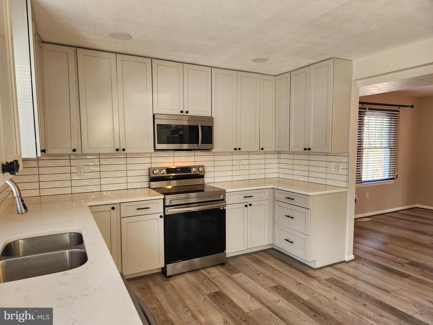 10 GREENRIDGE DR, STAFFORD, Virginia 22554, 4 Bedrooms Bedrooms, ,3 BathroomsBathrooms,Residential,For sale,10 GREENRIDGE DR,VAST2045242 MLS # VAST2045242