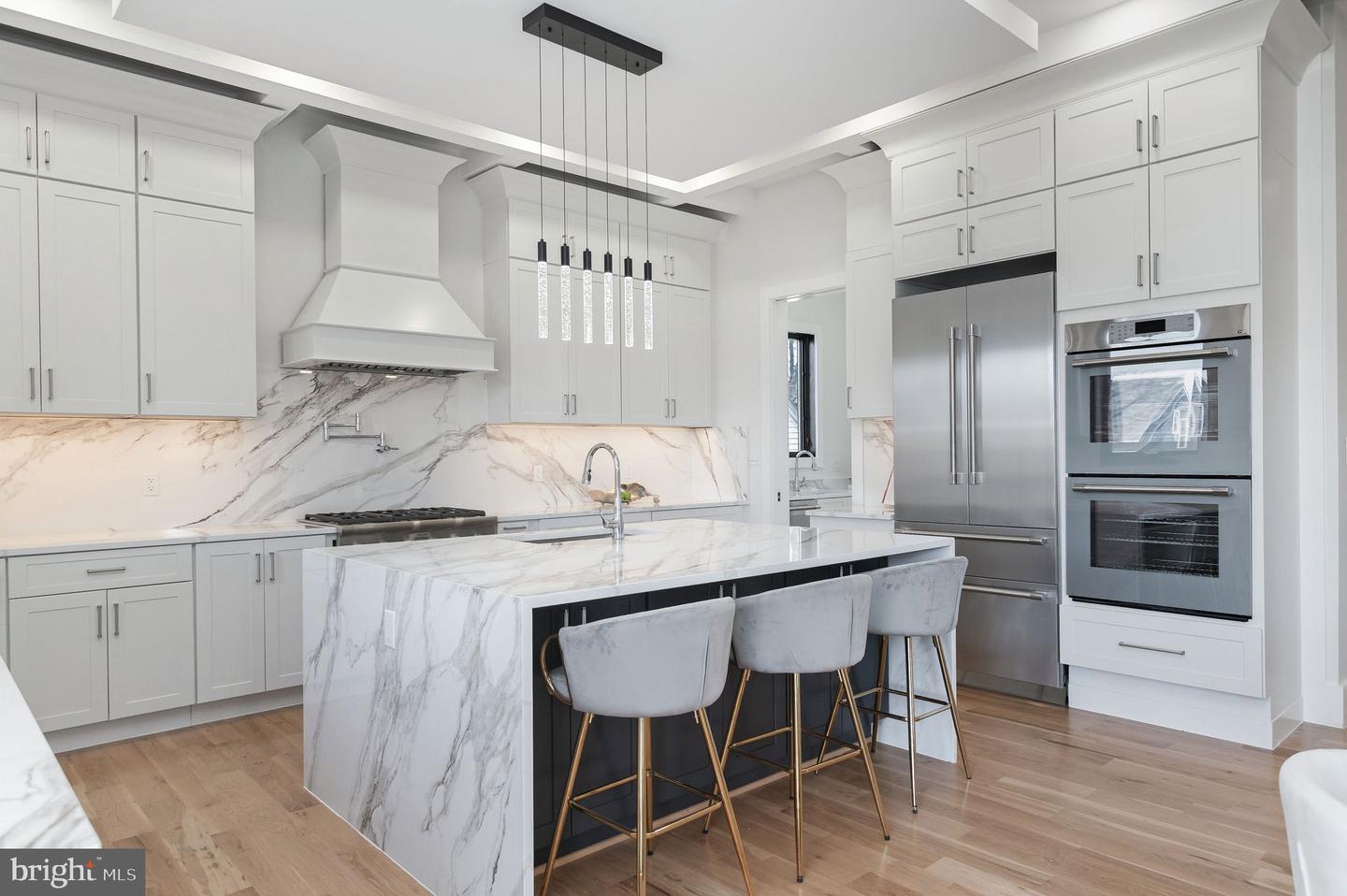 6818 BARRETT RD, FALLS CHURCH, Virginia 22042, 6 Bedrooms Bedrooms, 25 Rooms Rooms,5 BathroomsBathrooms,Residential,For sale,6818 BARRETT RD,VAFX2285748 MLS # VAFX2285748