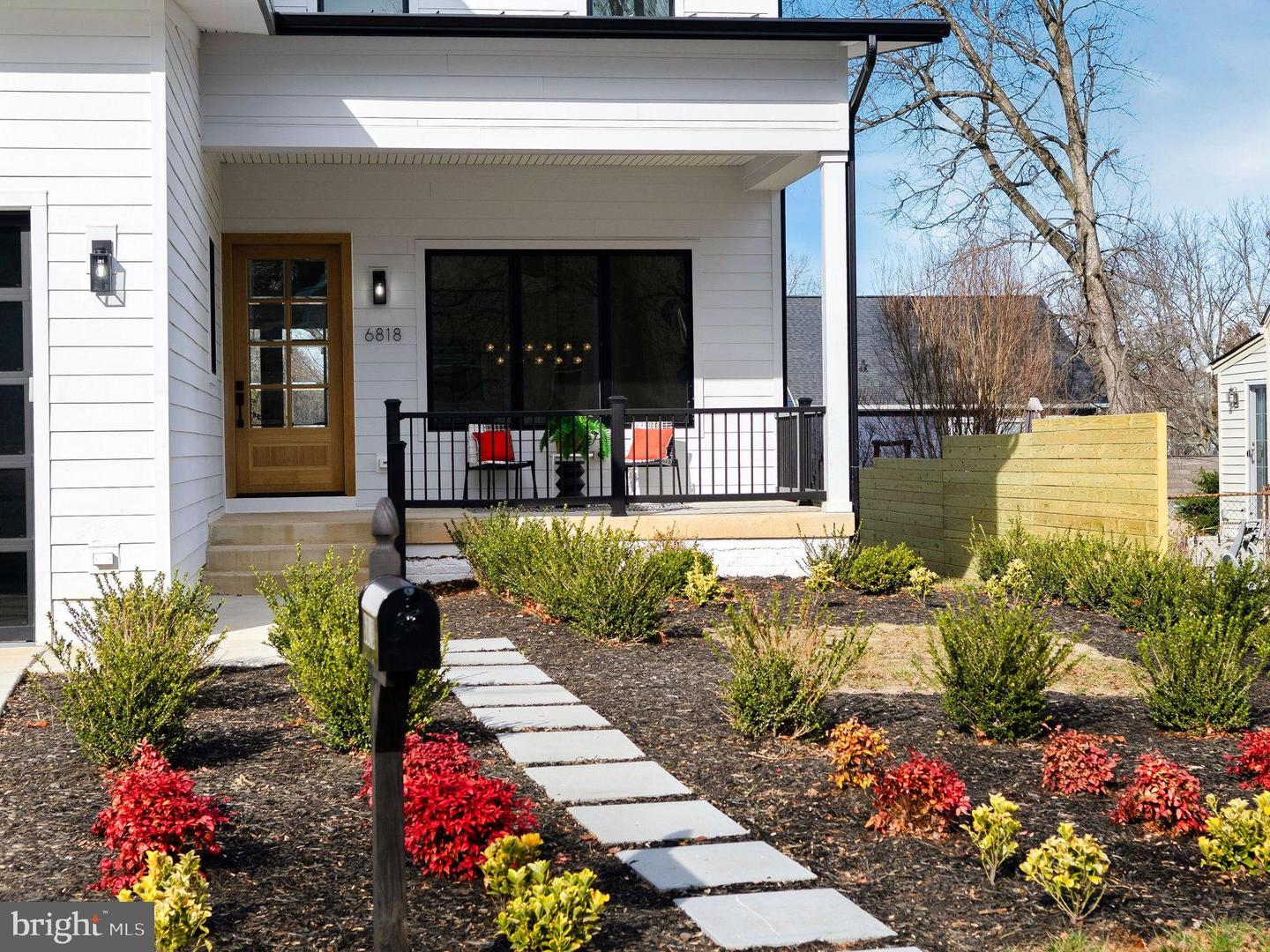 6818 BARRETT RD, FALLS CHURCH, Virginia 22042, 6 Bedrooms Bedrooms, 25 Rooms Rooms,5 BathroomsBathrooms,Residential,For sale,6818 BARRETT RD,VAFX2285748 MLS # VAFX2285748