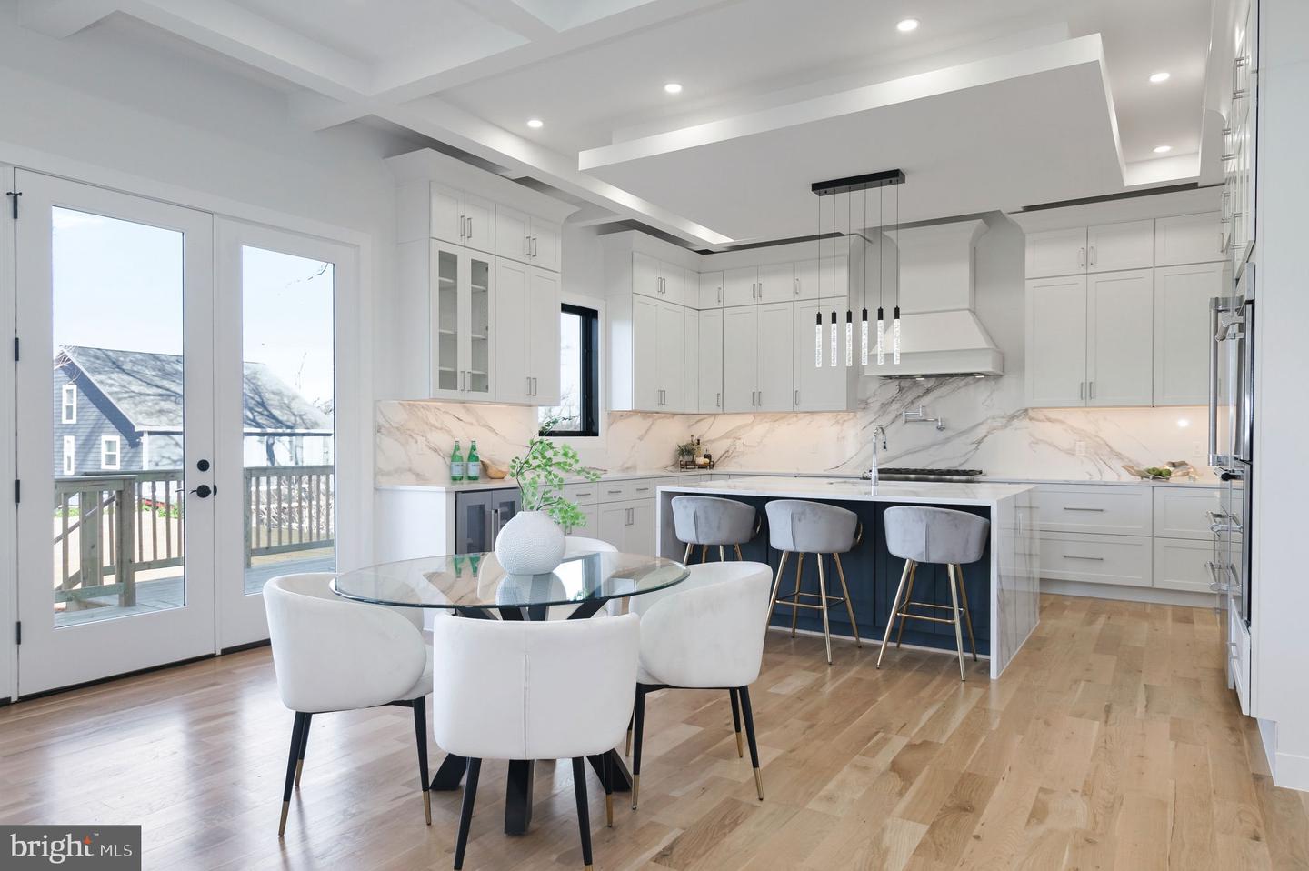 6818 BARRETT RD, FALLS CHURCH, Virginia 22042, 6 Bedrooms Bedrooms, 25 Rooms Rooms,5 BathroomsBathrooms,Residential,For sale,6818 BARRETT RD,VAFX2285748 MLS # VAFX2285748