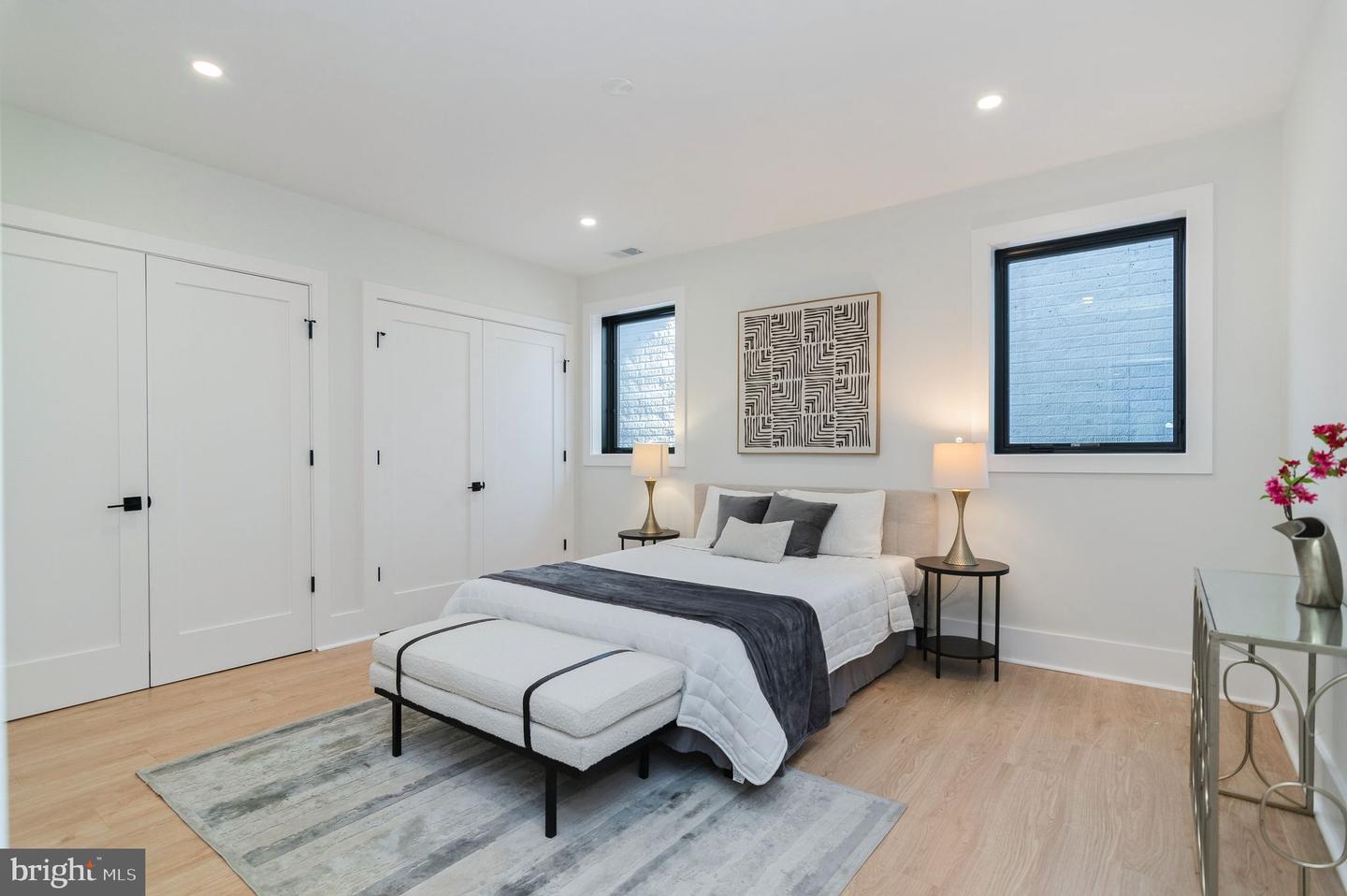 6818 BARRETT RD, FALLS CHURCH, Virginia 22042, 6 Bedrooms Bedrooms, 25 Rooms Rooms,5 BathroomsBathrooms,Residential,For sale,6818 BARRETT RD,VAFX2285748 MLS # VAFX2285748