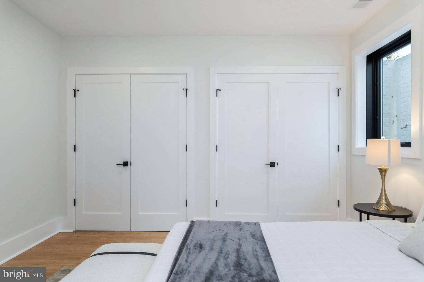 6818 BARRETT RD, FALLS CHURCH, Virginia 22042, 6 Bedrooms Bedrooms, 25 Rooms Rooms,5 BathroomsBathrooms,Residential,For sale,6818 BARRETT RD,VAFX2285748 MLS # VAFX2285748