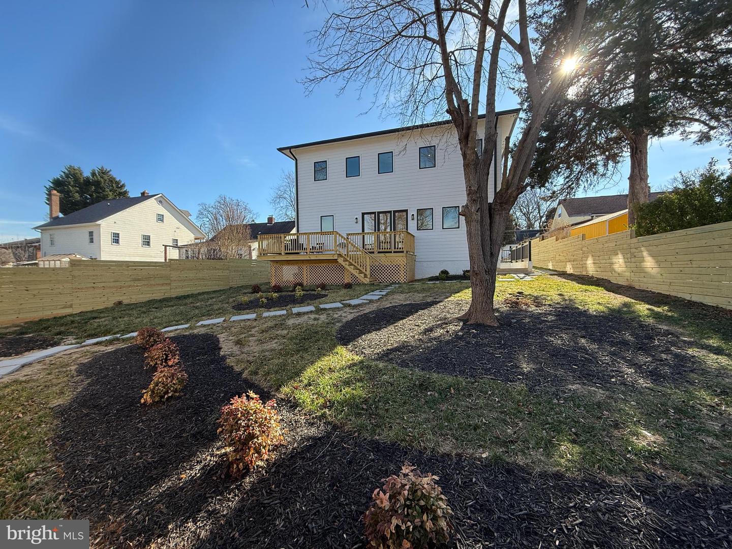 6818 BARRETT RD, FALLS CHURCH, Virginia 22042, 6 Bedrooms Bedrooms, 25 Rooms Rooms,5 BathroomsBathrooms,Residential,For sale,6818 BARRETT RD,VAFX2285748 MLS # VAFX2285748