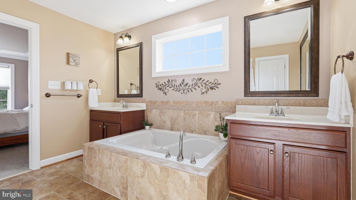 14439 HAMILL RUN DR, GAINESVILLE, Virginia 20155, 4 Bedrooms Bedrooms, ,4 BathroomsBathrooms,Residential,For sale,14439 HAMILL RUN DR,VAPW2110540 MLS # VAPW2110540 14439 HAMILL RUN DR, GAINESVILLE, Virginia 20155, 4 Bedrooms Bedrooms, ,4 BathroomsBathrooms,Residential,For sale,14439 HAMILL RUN DR,VAPW2110540 MLS # VAPW2110540