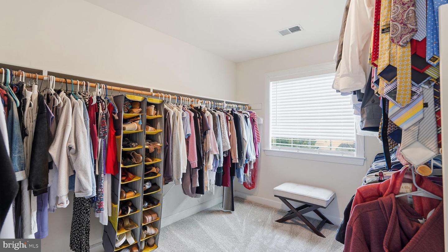 14439 HAMILL RUN DR, GAINESVILLE, Virginia 20155, 4 Bedrooms Bedrooms, ,4 BathroomsBathrooms,Residential,For sale,14439 HAMILL RUN DR,VAPW2110540 MLS # VAPW2110540 14439 HAMILL RUN DR, GAINESVILLE, Virginia 20155, 4 Bedrooms Bedrooms, ,4 BathroomsBathrooms,Residential,For sale,14439 HAMILL RUN DR,VAPW2110540 MLS # VAPW2110540