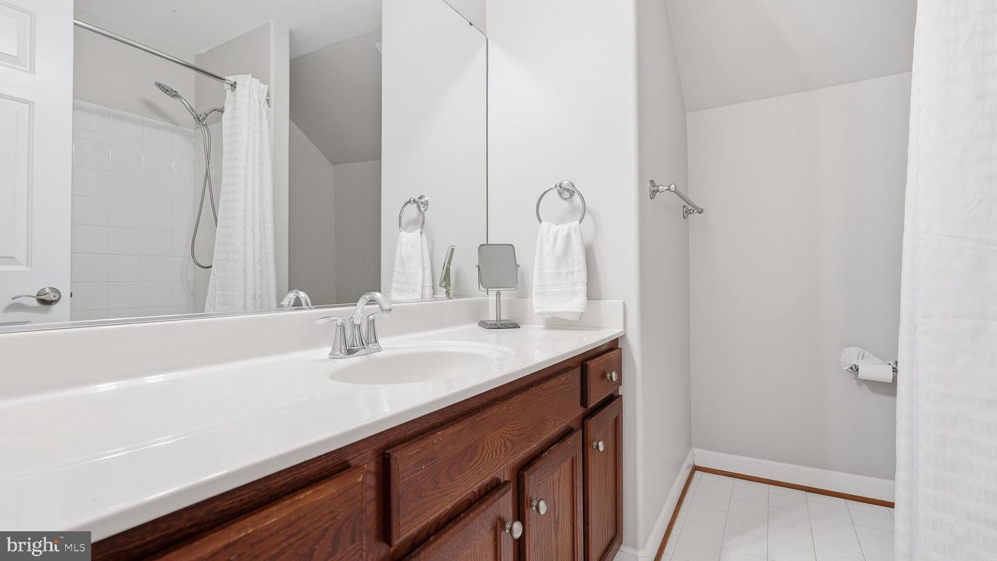 14439 HAMILL RUN DR, GAINESVILLE, Virginia 20155, 4 Bedrooms Bedrooms, ,4 BathroomsBathrooms,Residential,For sale,14439 HAMILL RUN DR,VAPW2110540 MLS # VAPW2110540 14439 HAMILL RUN DR, GAINESVILLE, Virginia 20155, 4 Bedrooms Bedrooms, ,4 BathroomsBathrooms,Residential,For sale,14439 HAMILL RUN DR,VAPW2110540 MLS # VAPW2110540