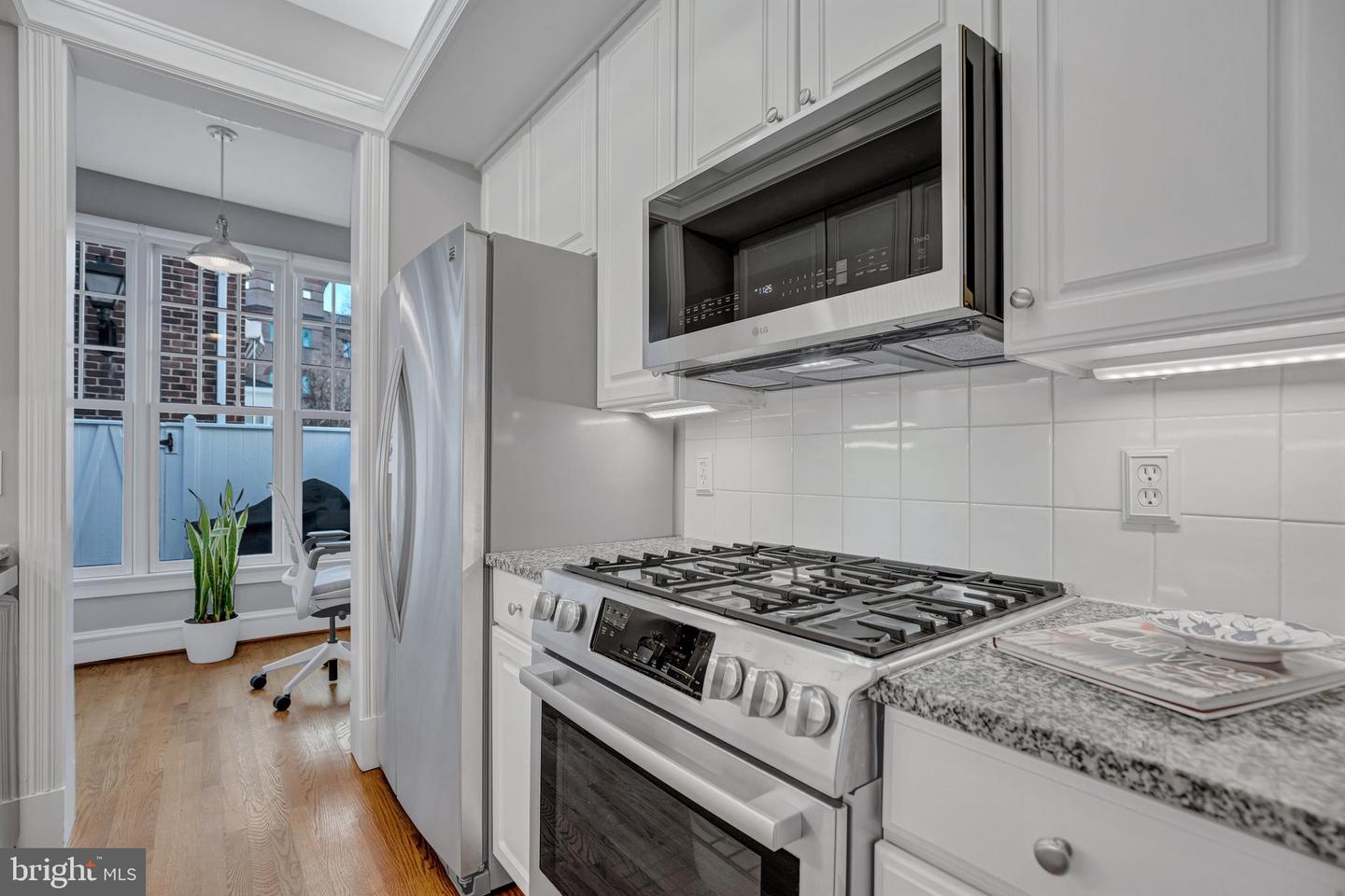 957 POWHATAN ST, ALEXANDRIA, Virginia 22314, 3 Bedrooms Bedrooms, ,3 BathroomsBathrooms,Residential,For sale,957 POWHATAN ST,VAAX2053200 MLS # VAAX2053200