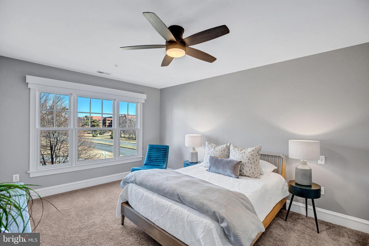 957 POWHATAN ST, ALEXANDRIA, Virginia 22314, 3 Bedrooms Bedrooms, ,3 BathroomsBathrooms,Residential,For sale,957 POWHATAN ST,VAAX2053200 MLS # VAAX2053200