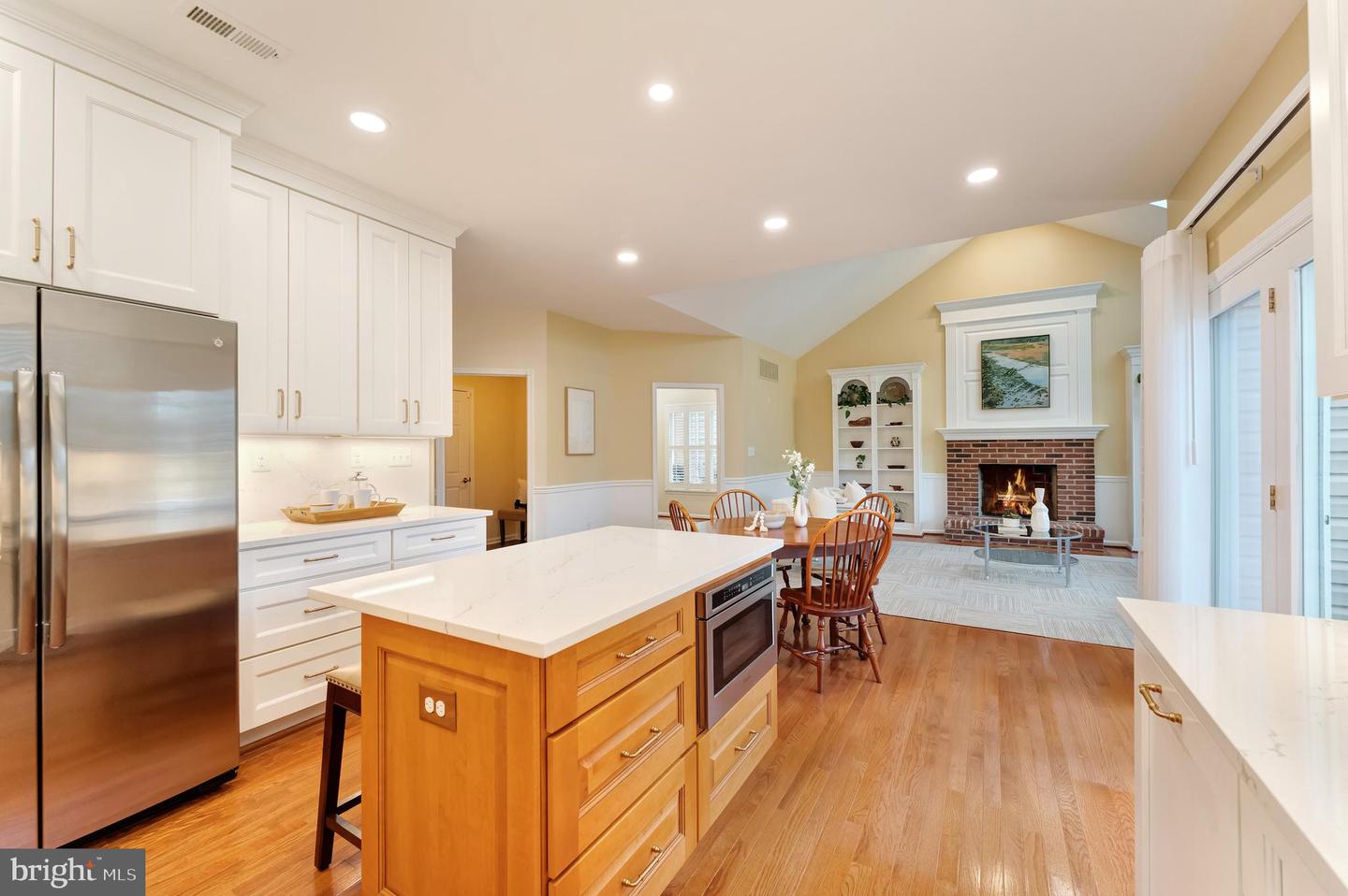 10812 CRIPPEN VALE CT, RESTON, Virginia 20194, 4 Bedrooms Bedrooms, ,2 BathroomsBathrooms,Residential,For sale,10812 CRIPPEN VALE CT,VAFX2285966 MLS # VAFX2285966