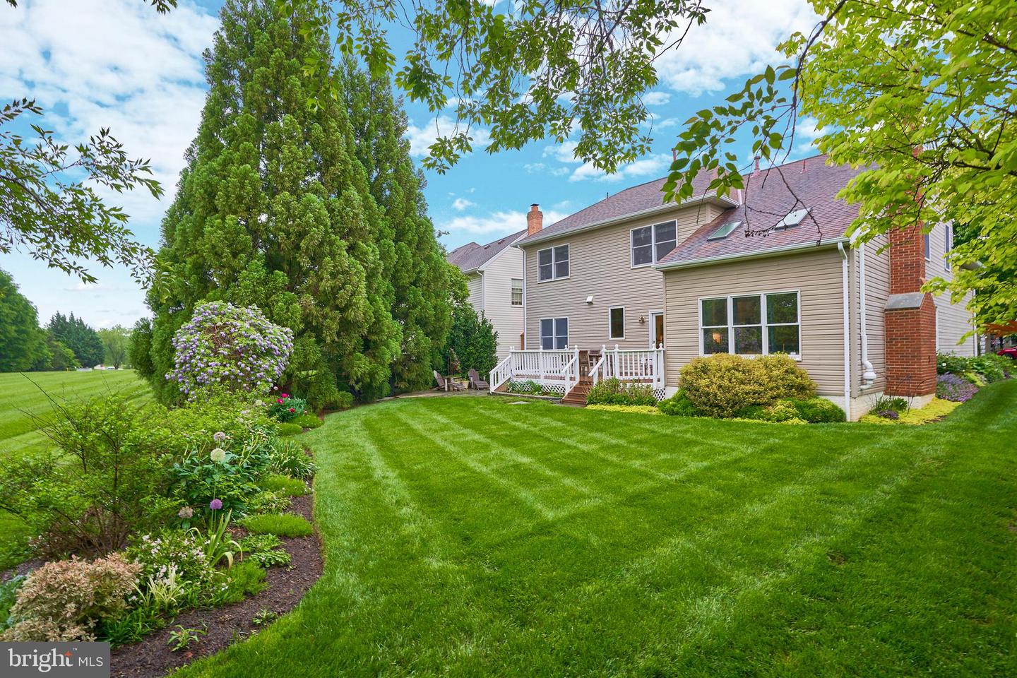 10812 CRIPPEN VALE CT, RESTON, Virginia 20194, 4 Bedrooms Bedrooms, ,2 BathroomsBathrooms,Residential,For sale,10812 CRIPPEN VALE CT,VAFX2285966 MLS # VAFX2285966