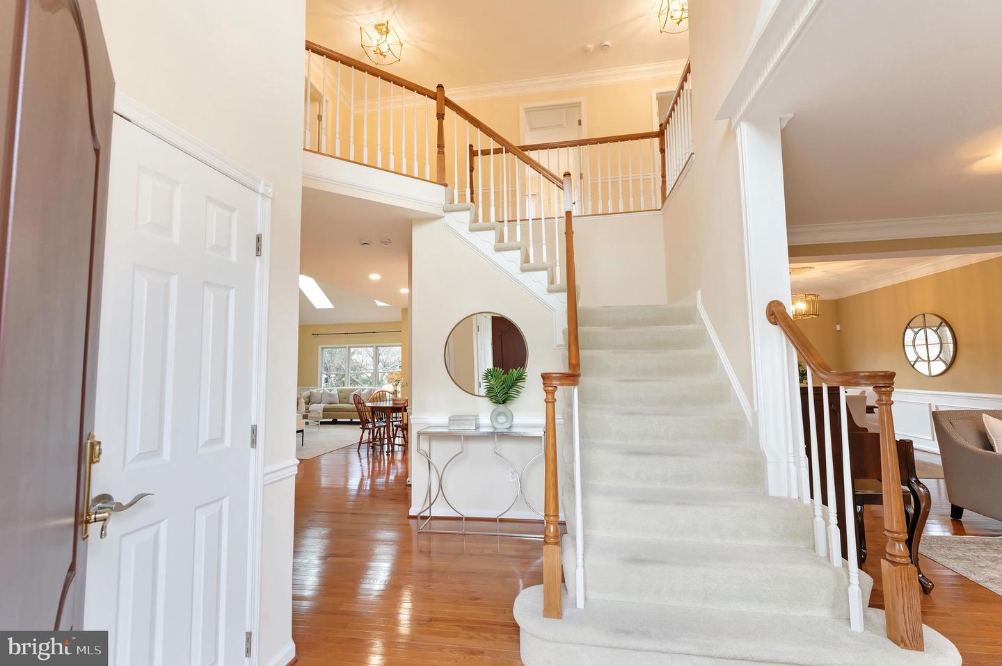 10812 CRIPPEN VALE CT, RESTON, Virginia 20194, 4 Bedrooms Bedrooms, ,2 BathroomsBathrooms,Residential,For sale,10812 CRIPPEN VALE CT,VAFX2285966 MLS # VAFX2285966