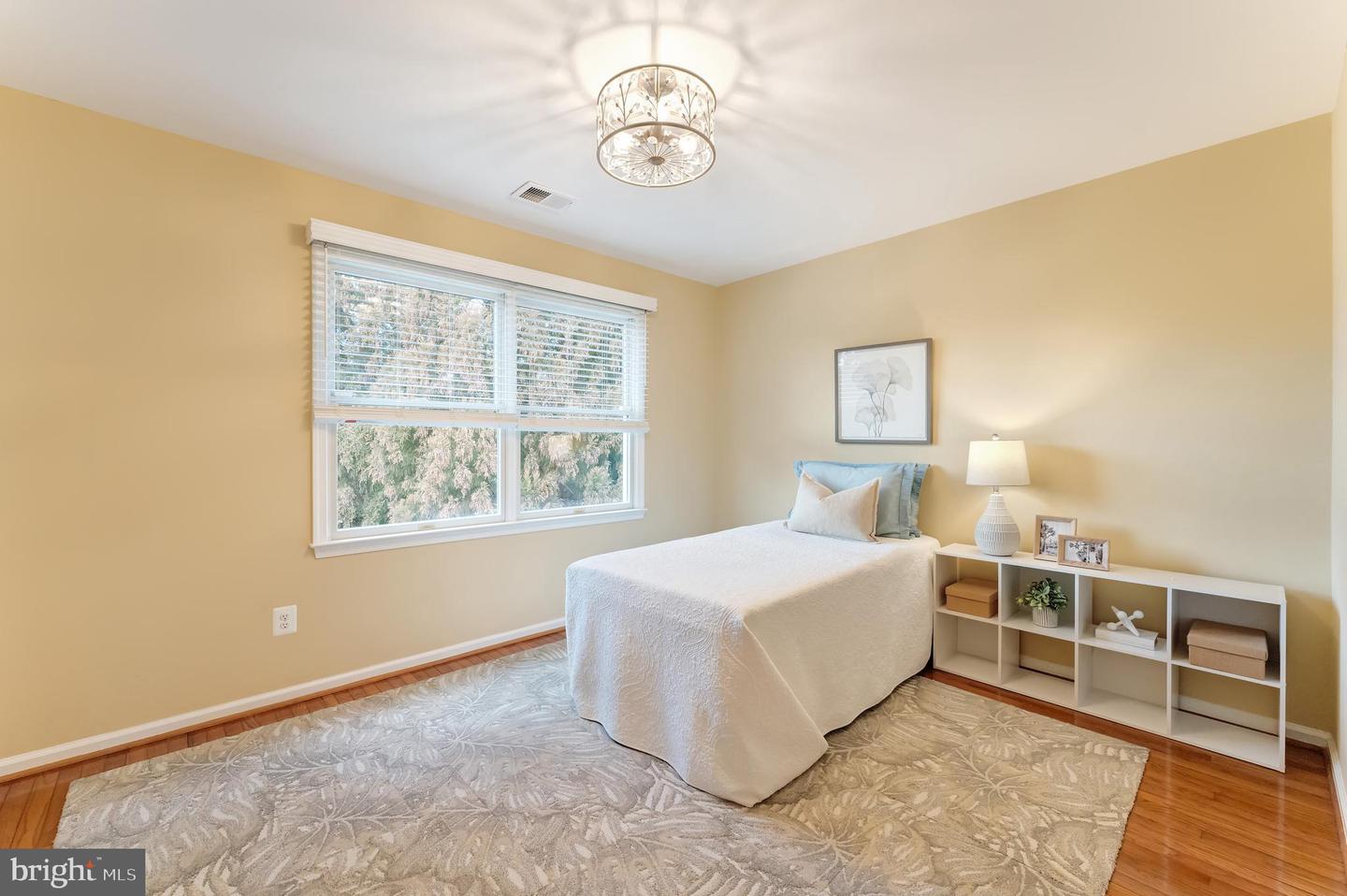 10812 CRIPPEN VALE CT, RESTON, Virginia 20194, 4 Bedrooms Bedrooms, ,2 BathroomsBathrooms,Residential,For sale,10812 CRIPPEN VALE CT,VAFX2285966 MLS # VAFX2285966