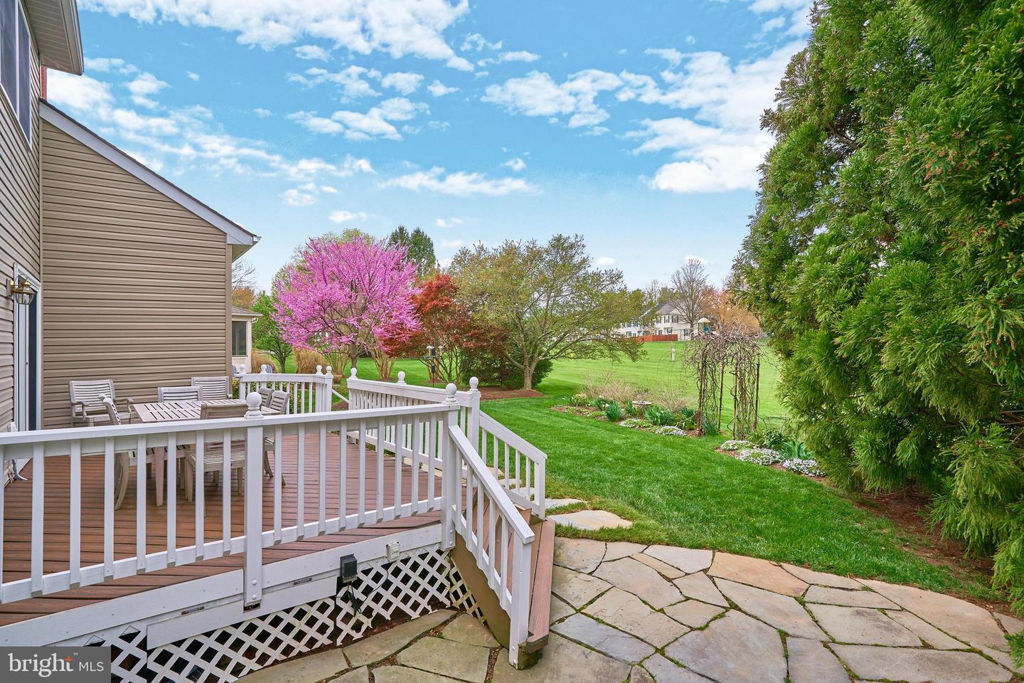 10812 CRIPPEN VALE CT, RESTON, Virginia 20194, 4 Bedrooms Bedrooms, ,2 BathroomsBathrooms,Residential,For sale,10812 CRIPPEN VALE CT,VAFX2285966 MLS # VAFX2285966