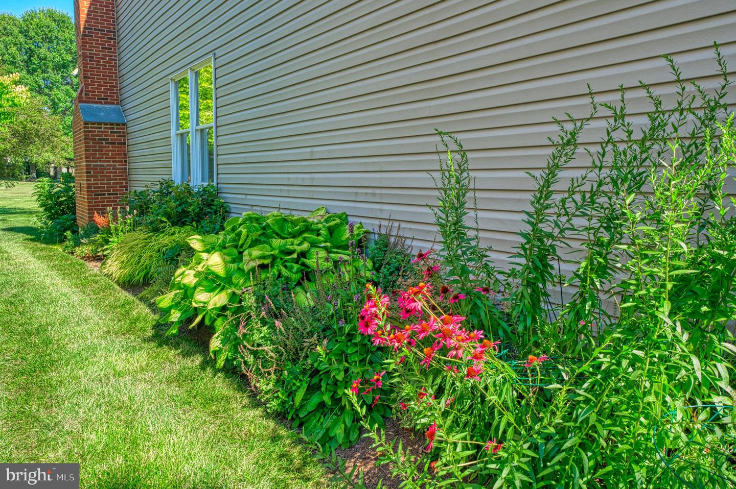 10812 CRIPPEN VALE CT, RESTON, Virginia 20194, 4 Bedrooms Bedrooms, ,2 BathroomsBathrooms,Residential,For sale,10812 CRIPPEN VALE CT,VAFX2285966 MLS # VAFX2285966