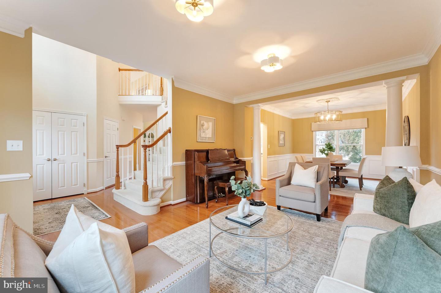 10812 CRIPPEN VALE CT, RESTON, Virginia 20194, 4 Bedrooms Bedrooms, ,2 BathroomsBathrooms,Residential,For sale,10812 CRIPPEN VALE CT,VAFX2285966 MLS # VAFX2285966