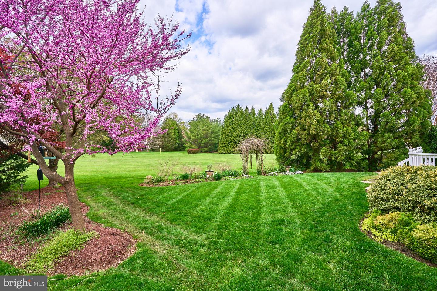 10812 CRIPPEN VALE CT, RESTON, Virginia 20194, 4 Bedrooms Bedrooms, ,2 BathroomsBathrooms,Residential,For sale,10812 CRIPPEN VALE CT,VAFX2285966 MLS # VAFX2285966