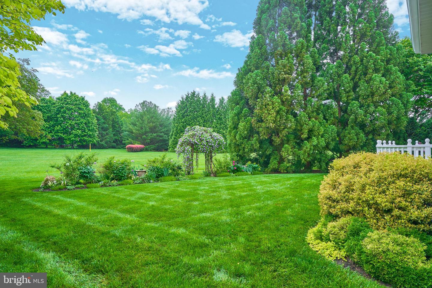 10812 CRIPPEN VALE CT, RESTON, Virginia 20194, 4 Bedrooms Bedrooms, ,2 BathroomsBathrooms,Residential,For sale,10812 CRIPPEN VALE CT,VAFX2285966 MLS # VAFX2285966