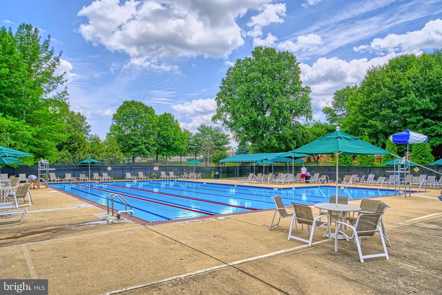 10812 CRIPPEN VALE CT, RESTON, Virginia 20194, 4 Bedrooms Bedrooms, ,2 BathroomsBathrooms,Residential,For sale,10812 CRIPPEN VALE CT,VAFX2285966 MLS # VAFX2285966