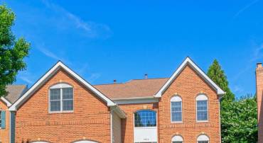 10812 CRIPPEN VALE CT, RESTON, Virginia 20194, 4 Bedrooms Bedrooms, ,2 BathroomsBathrooms,Residential,For sale,10812 CRIPPEN VALE CT,VAFX2285966 MLS # VAFX2285966