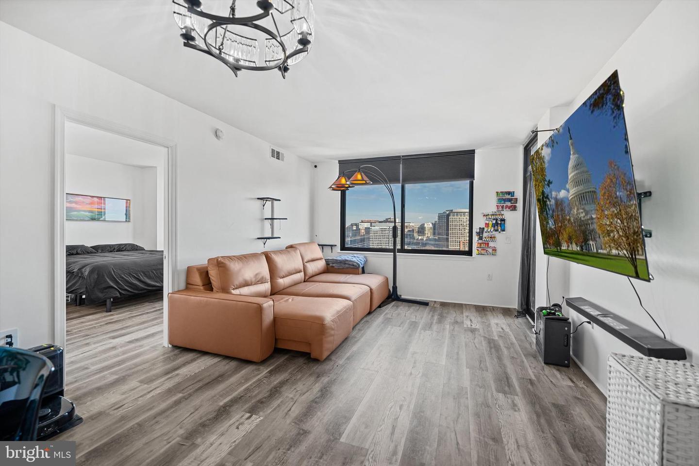 2451 MIDTOWN AVE #1501, ALEXANDRIA, Virginia 22303, 2 Bedrooms Bedrooms, ,2 BathroomsBathrooms,Residential,For sale,2451 MIDTOWN AVE #1501,VAFX2286000 MLS # VAFX2286000