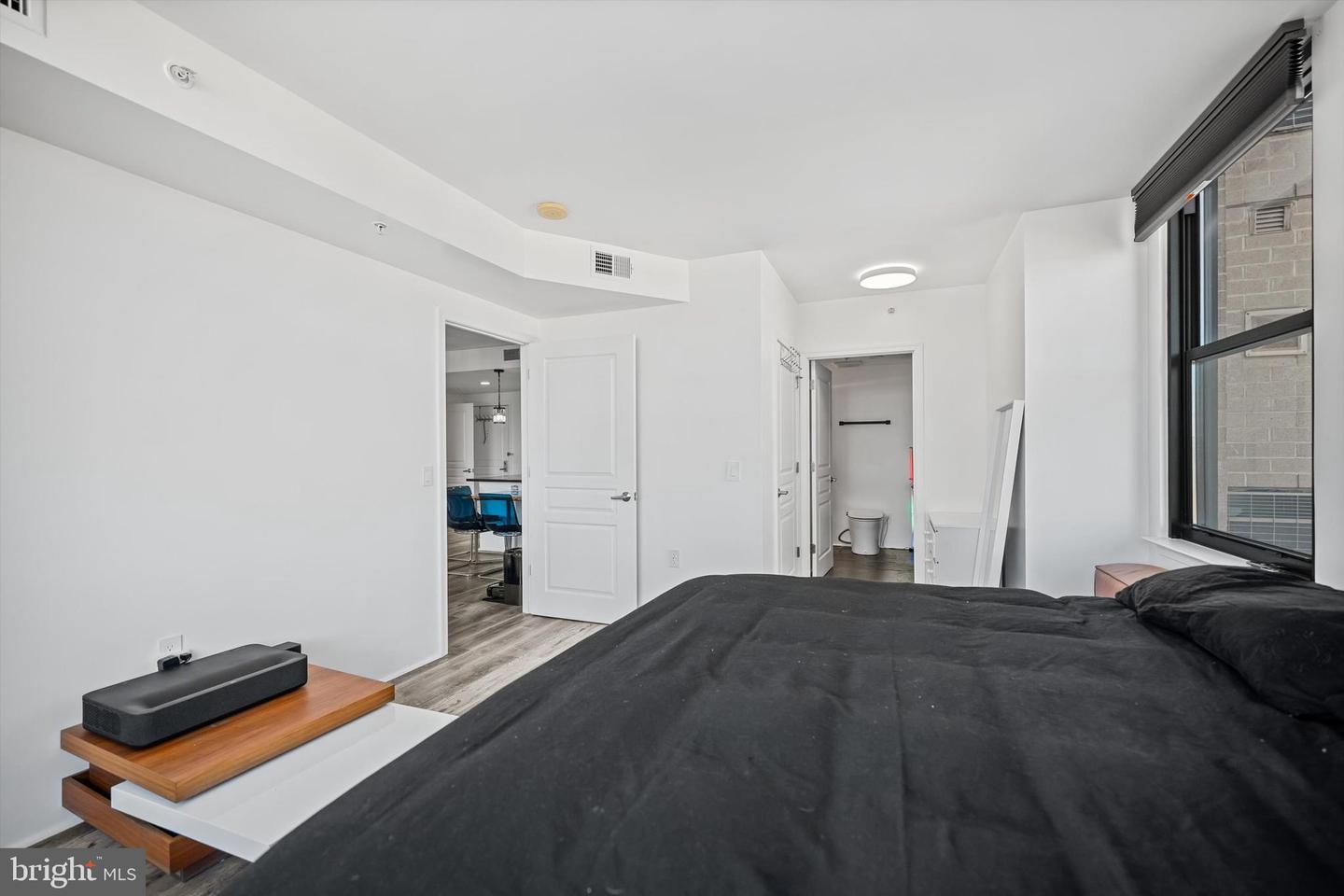 2451 MIDTOWN AVE #1501, ALEXANDRIA, Virginia 22303, 2 Bedrooms Bedrooms, ,2 BathroomsBathrooms,Residential,For sale,2451 MIDTOWN AVE #1501,VAFX2286000 MLS # VAFX2286000