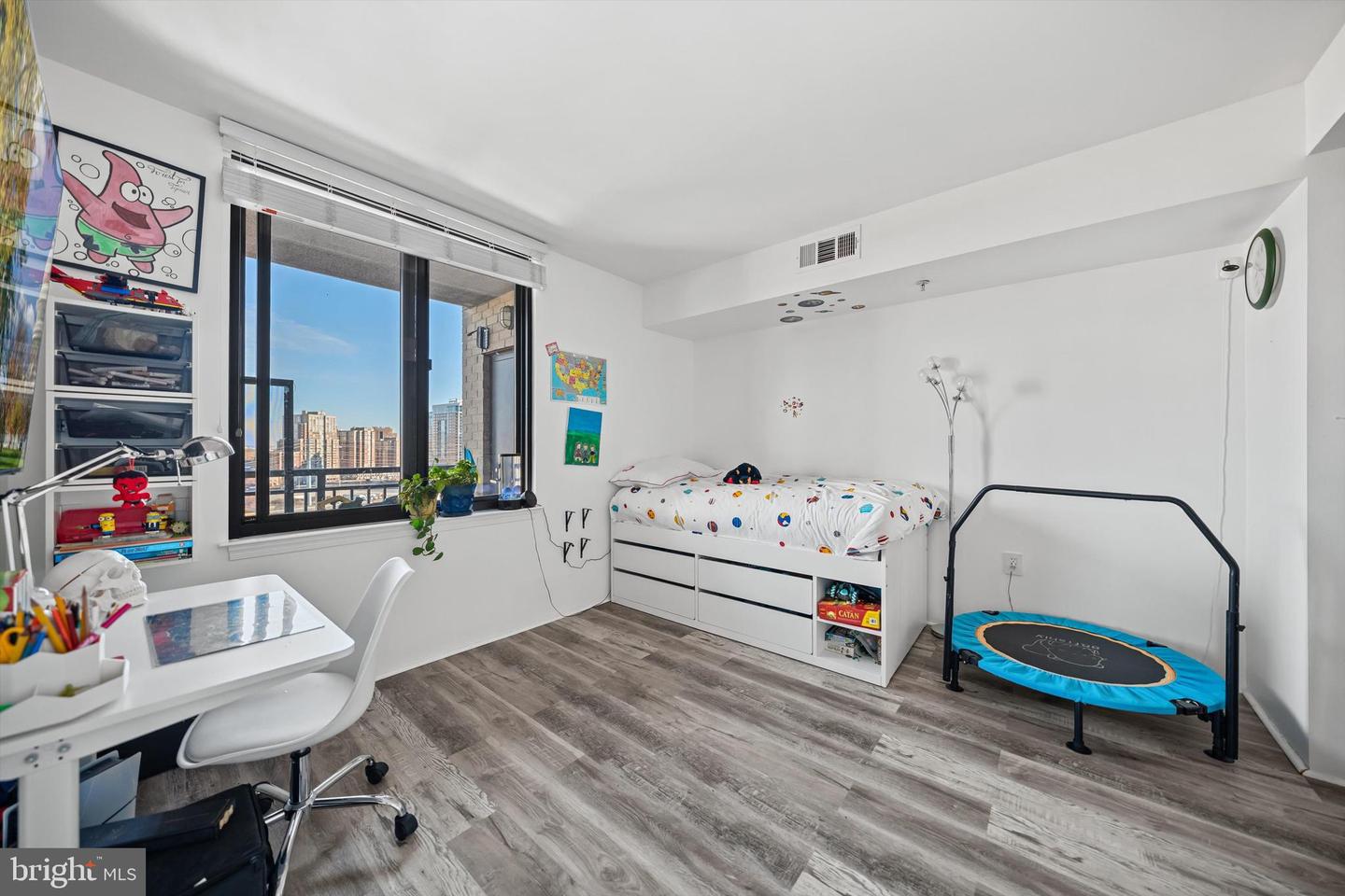 2451 MIDTOWN AVE #1501, ALEXANDRIA, Virginia 22303, 2 Bedrooms Bedrooms, ,2 BathroomsBathrooms,Residential,For sale,2451 MIDTOWN AVE #1501,VAFX2286000 MLS # VAFX2286000