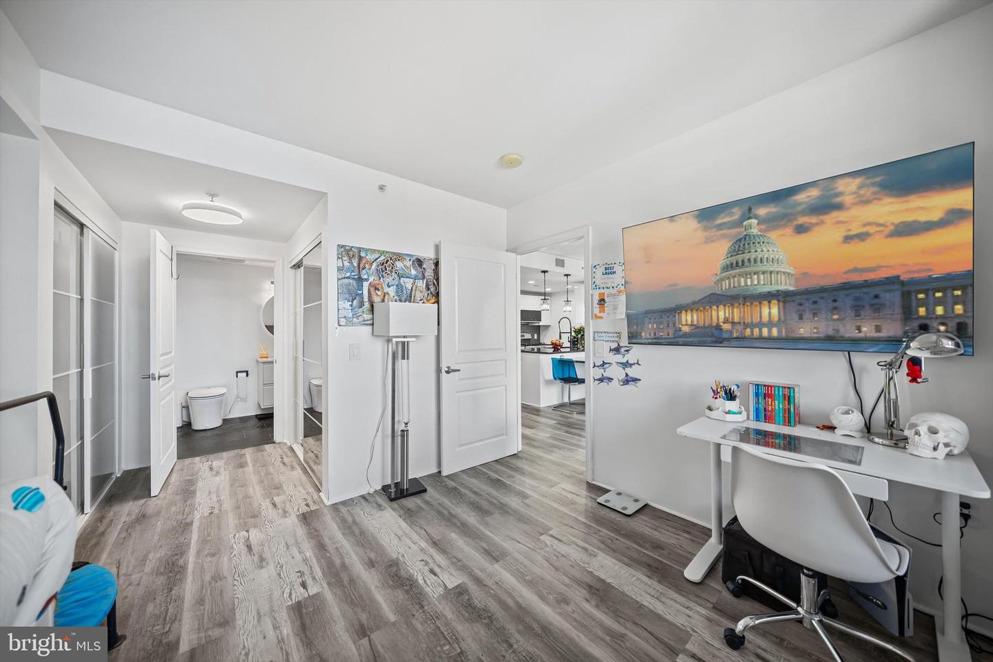 2451 MIDTOWN AVE #1501, ALEXANDRIA, Virginia 22303, 2 Bedrooms Bedrooms, ,2 BathroomsBathrooms,Residential,For sale,2451 MIDTOWN AVE #1501,VAFX2286000 MLS # VAFX2286000
