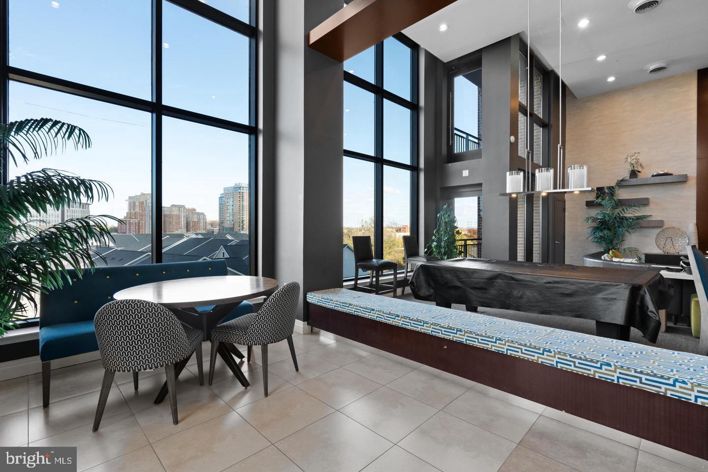 2451 MIDTOWN AVE #1501, ALEXANDRIA, Virginia 22303, 2 Bedrooms Bedrooms, ,2 BathroomsBathrooms,Residential,For sale,2451 MIDTOWN AVE #1501,VAFX2286000 MLS # VAFX2286000