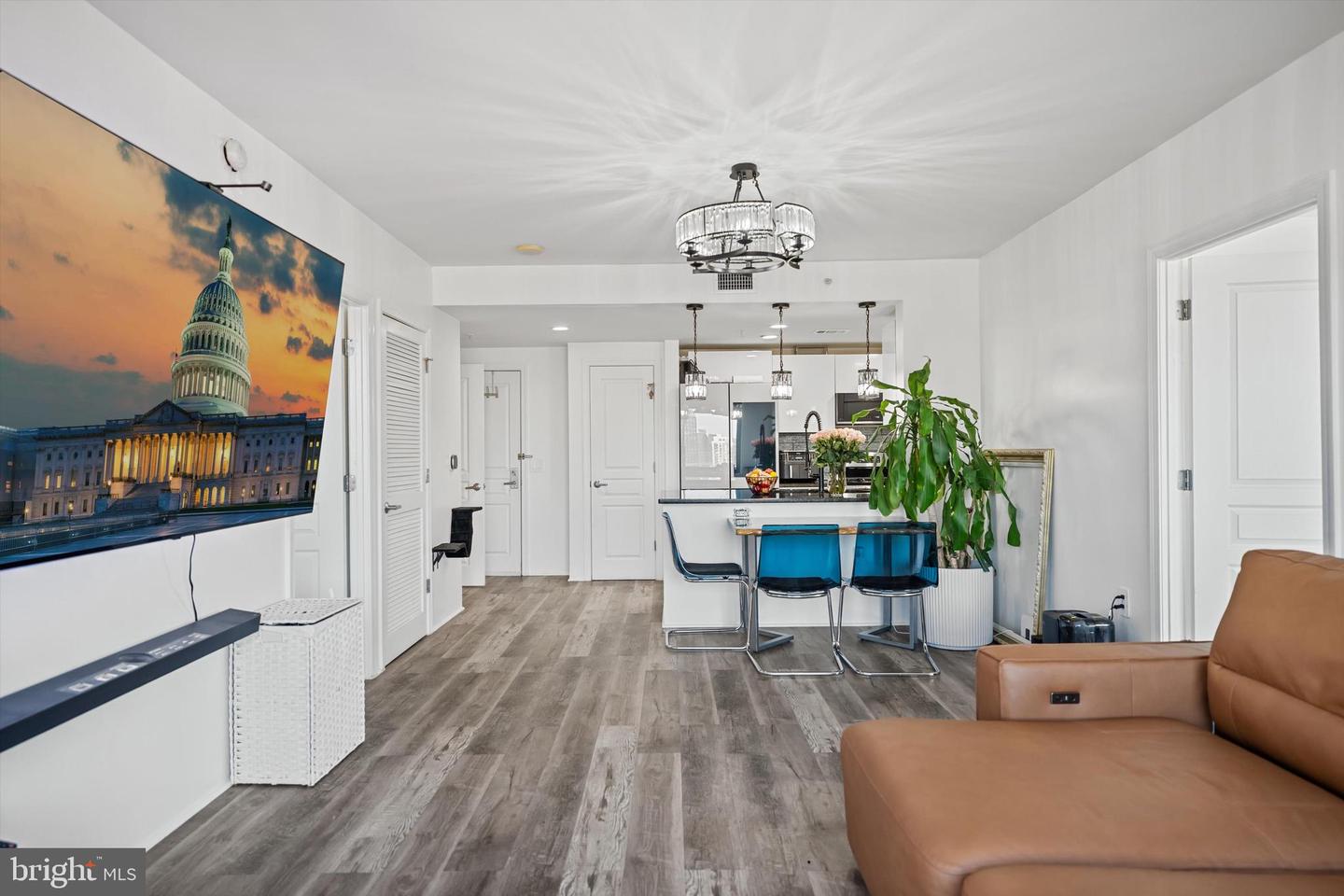 2451 MIDTOWN AVE #1501, ALEXANDRIA, Virginia 22303, 2 Bedrooms Bedrooms, ,2 BathroomsBathrooms,Residential,For sale,2451 MIDTOWN AVE #1501,VAFX2286000 MLS # VAFX2286000