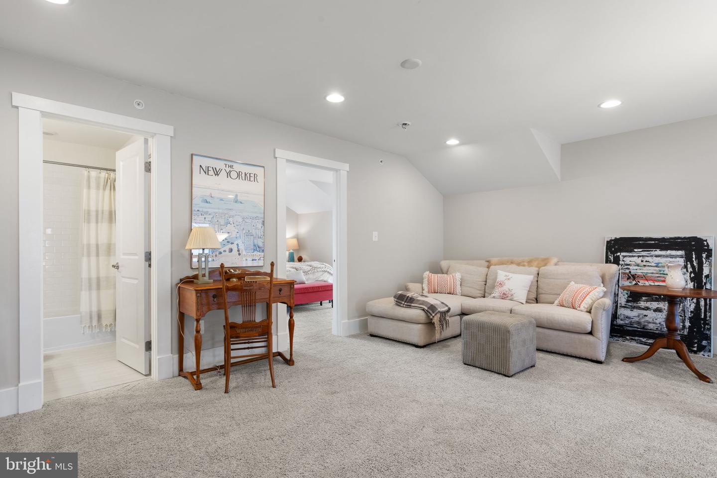 17021 SILVER ARROW DR, DUMFRIES, Virginia 22026, 4 Bedrooms Bedrooms, ,4 BathroomsBathrooms,Residential,For sale,17021 SILVER ARROW DR,VAPW2110778 MLS # VAPW2110778