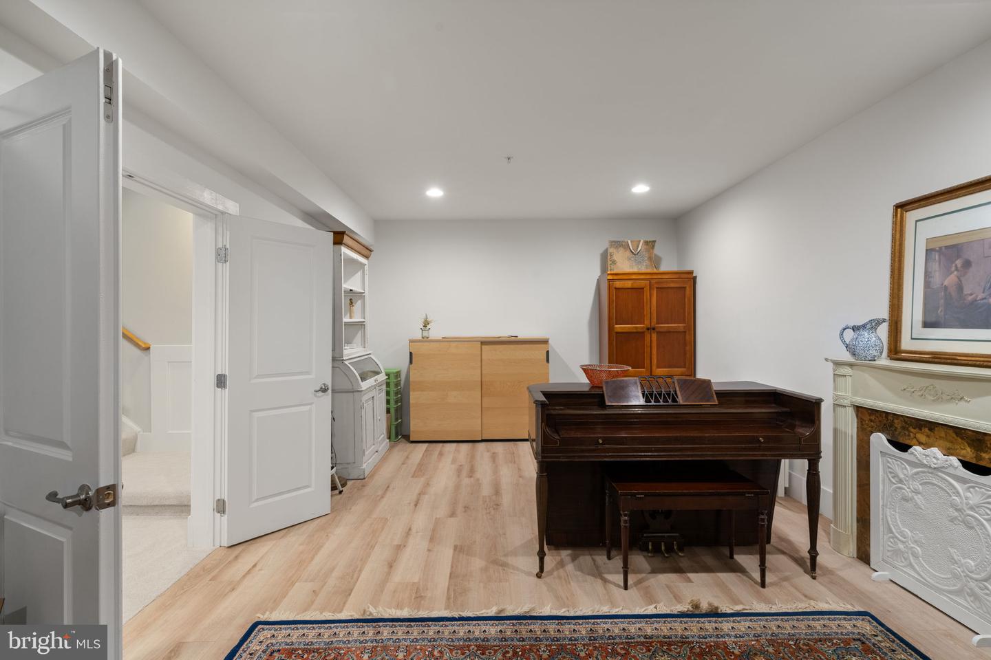 17021 SILVER ARROW DR, DUMFRIES, Virginia 22026, 4 Bedrooms Bedrooms, ,4 BathroomsBathrooms,Residential,For sale,17021 SILVER ARROW DR,VAPW2110778 MLS # VAPW2110778