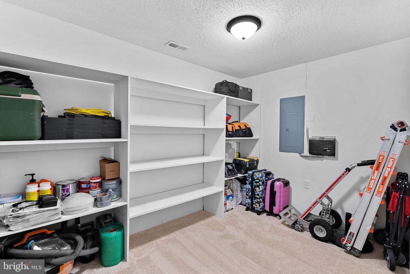 381 WINDY WAY, FRONT ROYAL, Virginia 22630, 5 Bedrooms Bedrooms, ,3 BathroomsBathrooms,Residential,For sale,381 WINDY WAY,VAWR2013160 MLS # VAWR2013160 381 WINDY WAY, FRONT ROYAL, Virginia 22630, 5 Bedrooms Bedrooms, ,3 BathroomsBathrooms,Residential,For sale,381 WINDY WAY,VAWR2013160 MLS # VAWR2013160