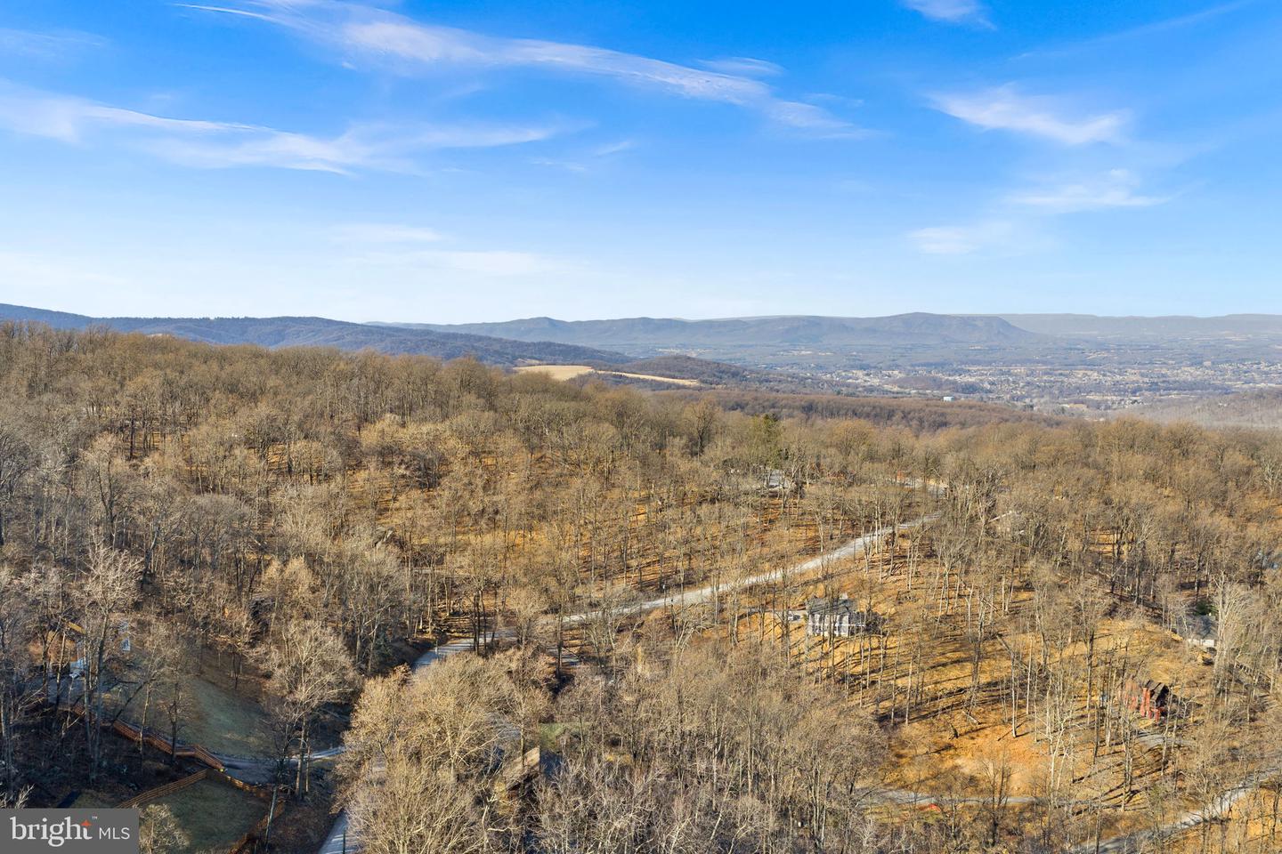 381 WINDY WAY, FRONT ROYAL, Virginia 22630, 5 Bedrooms Bedrooms, ,3 BathroomsBathrooms,Residential,For sale,381 WINDY WAY,VAWR2013160 MLS # VAWR2013160 381 WINDY WAY, FRONT ROYAL, Virginia 22630, 5 Bedrooms Bedrooms, ,3 BathroomsBathrooms,Residential,For sale,381 WINDY WAY,VAWR2013160 MLS # VAWR2013160