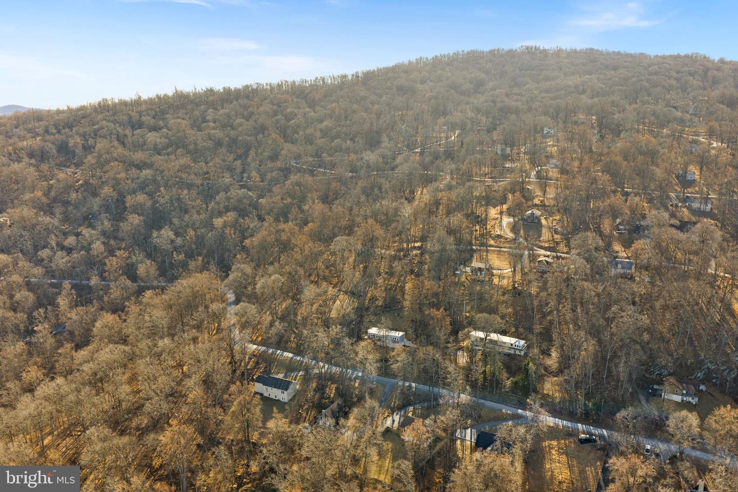 381 WINDY WAY, FRONT ROYAL, Virginia 22630, 5 Bedrooms Bedrooms, ,3 BathroomsBathrooms,Residential,For sale,381 WINDY WAY,VAWR2013160 MLS # VAWR2013160 381 WINDY WAY, FRONT ROYAL, Virginia 22630, 5 Bedrooms Bedrooms, ,3 BathroomsBathrooms,Residential,For sale,381 WINDY WAY,VAWR2013160 MLS # VAWR2013160