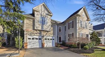 22773 HIGHCREST CIR, BRAMBLETON, Virginia 20148, 4 Bedrooms Bedrooms, ,4 BathroomsBathrooms,Residential,For sale,22773 HIGHCREST CIR,VALO2114220 MLS # VALO2114220