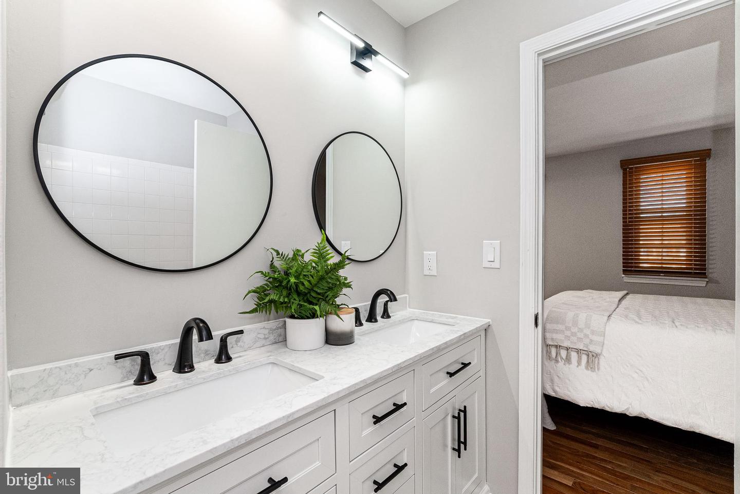 3604 FELMORE CT, WOODBRIDGE, Virginia 22193, 3 Bedrooms Bedrooms, ,1 BathroomBathrooms,Residential,For sale,3604 FELMORE CT,VAPW2110840 MLS # VAPW2110840