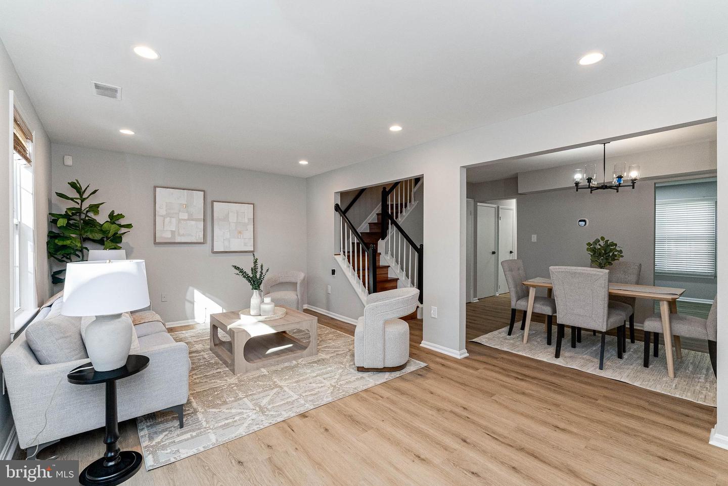 3604 FELMORE CT, WOODBRIDGE, Virginia 22193, 3 Bedrooms Bedrooms, ,1 BathroomBathrooms,Residential,For sale,3604 FELMORE CT,VAPW2110840 MLS # VAPW2110840