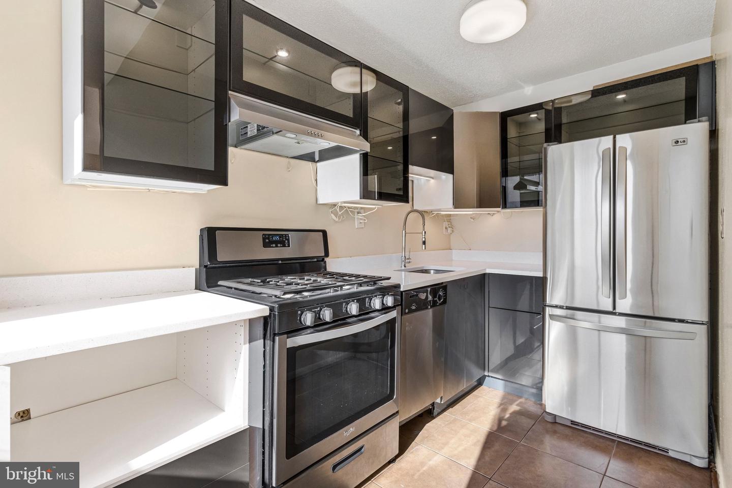 2500 N VAN DORN ST #316, ALEXANDRIA, Virginia 22302, ,1 BathroomBathrooms,Residential,For sale,2500 N VAN DORN ST #316,VAAX2053330 MLS # VAAX2053330