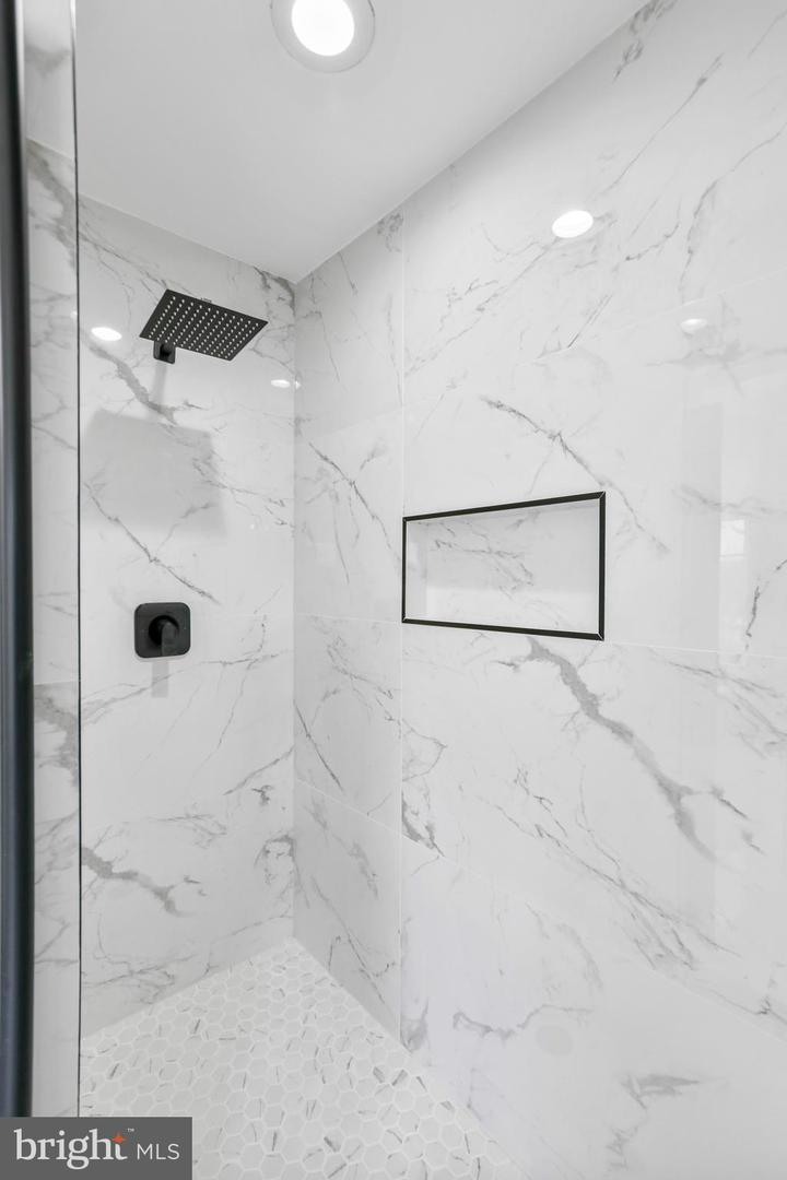 4565 GOSSAMER WAY, FAIRFAX, Virginia 22033, 3 Bedrooms Bedrooms, ,3 BathroomsBathrooms,Residential,For sale,4565 GOSSAMER WAY,VAFX2286616 MLS # VAFX2286616