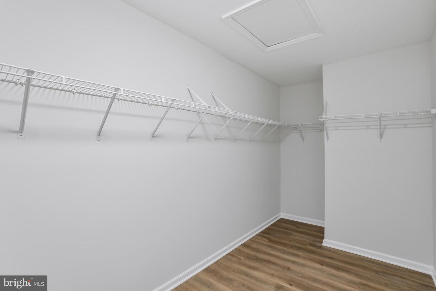 4565 GOSSAMER WAY, FAIRFAX, Virginia 22033, 3 Bedrooms Bedrooms, ,3 BathroomsBathrooms,Residential,For sale,4565 GOSSAMER WAY,VAFX2286616 MLS # VAFX2286616