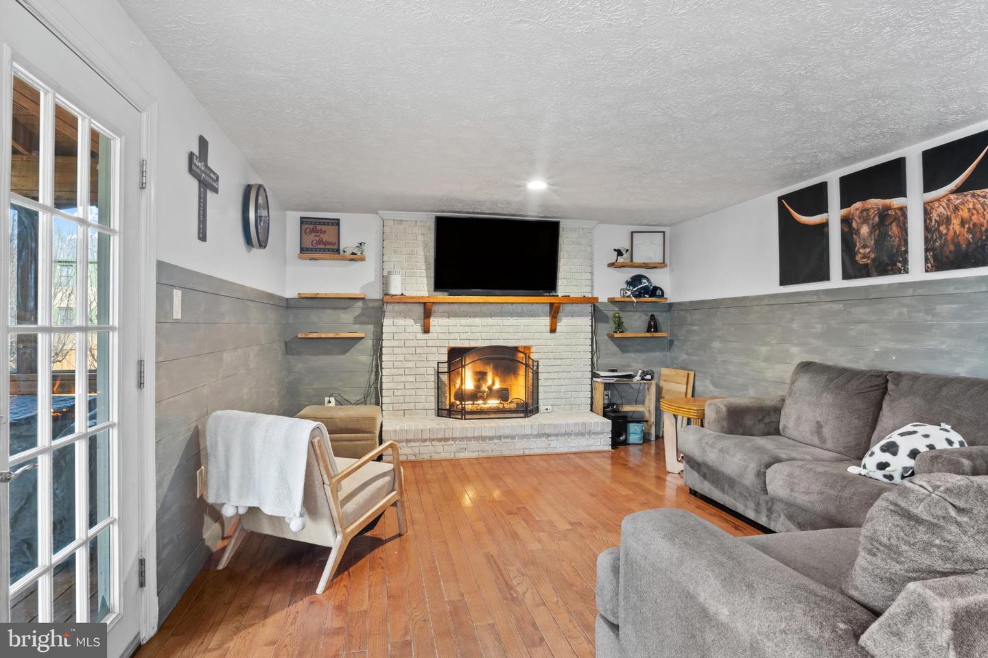 15500 LAUREL RIDGE RD, DUMFRIES, Virginia 22025, 3 Bedrooms Bedrooms, 8 Rooms Rooms,2 BathroomsBathrooms,Residential,For sale,15500 LAUREL RIDGE RD,VAPW2110866 MLS # VAPW2110866